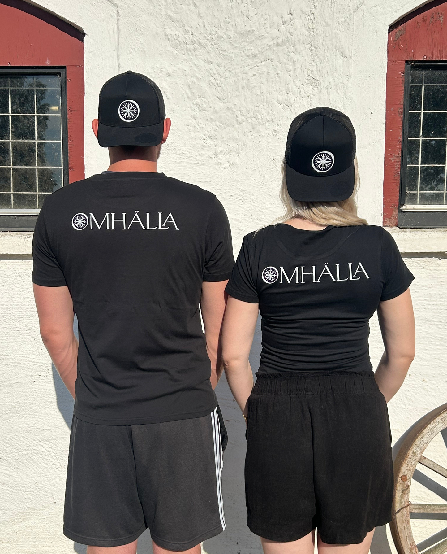 T-shirt ”Omhälla” Dam