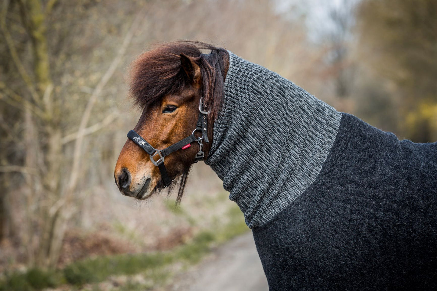 Ulltäcke Polokrage ”Black / Gray”