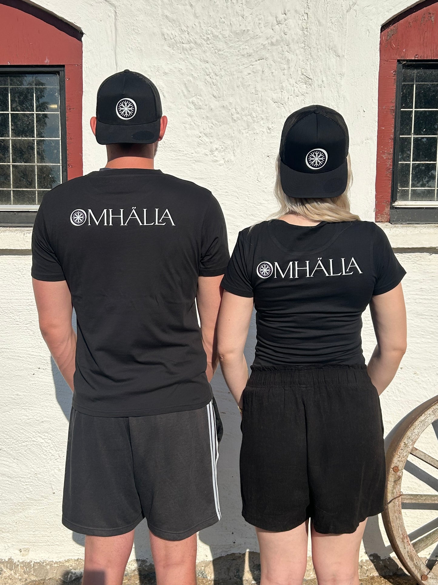 T-shirt ”Omhälla” Dam