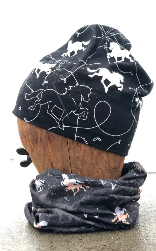 Multifunction Scarf Hestur